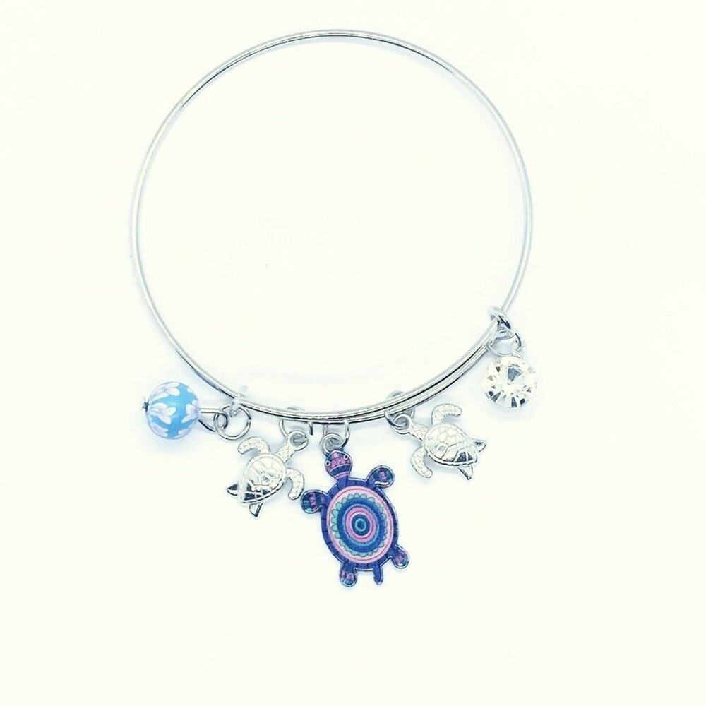 Beaded Sea Turtle Charm Colorful Bangle Bracelet